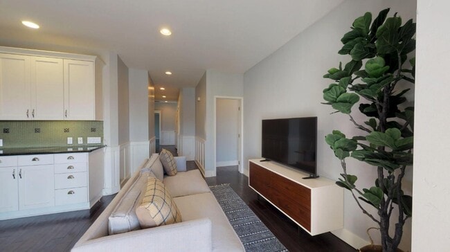 Photo - 1030 22nd St Townhome