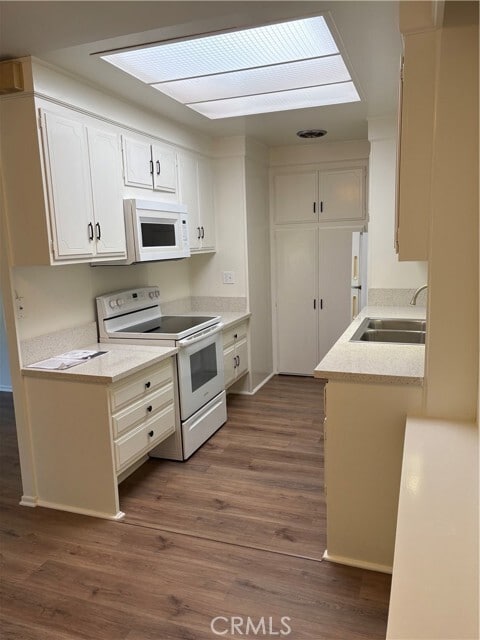 Photo - 2280 Via Mariposa W Unit N