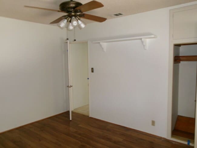 Photo - 9621 Cloverwood St