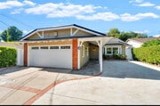 Photo - 16255 Dickens St House