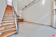 Photo - 140 S Gramercy Pl Townhome