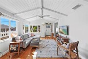 Photo - 515 Oak St