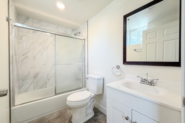 Photo - 2026 Luxury 4 & 6 Bedroom Units Unit #732