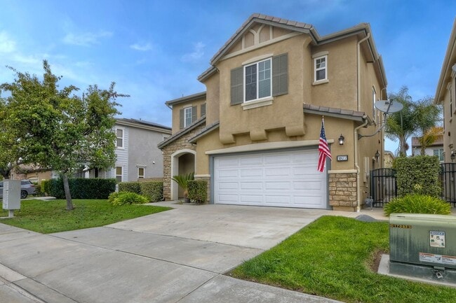 Photo - Charming Lake Rancho Viejo Home – Beautifu...