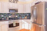 Photo - 1008 Cottage Way House
