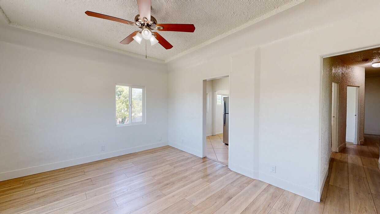 3D Tour - 2700 S Redondo Blvd