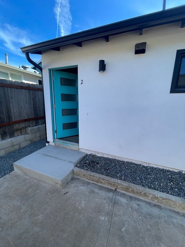 Building Photo - 3363 A St Unit # 2