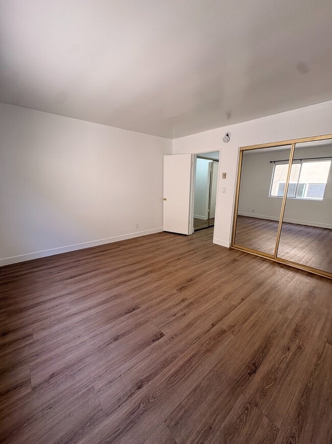 Photo - 1825 N Gramercy Pl Unit 203
