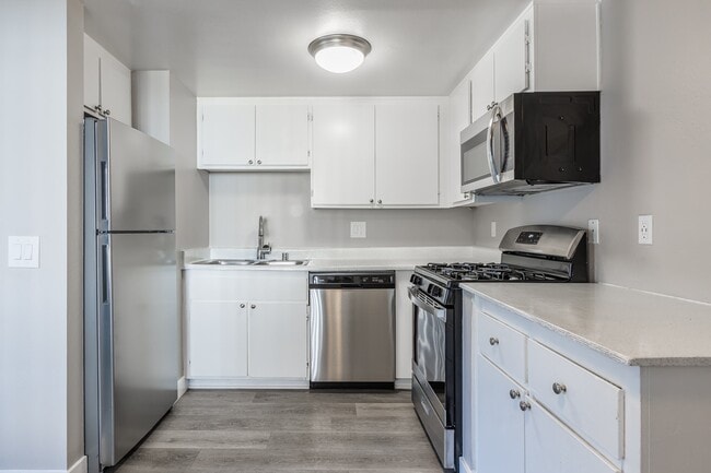 Photo - Sage Canyon Apartments