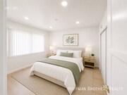 Photo - 15550 Vanowen St Unit 5