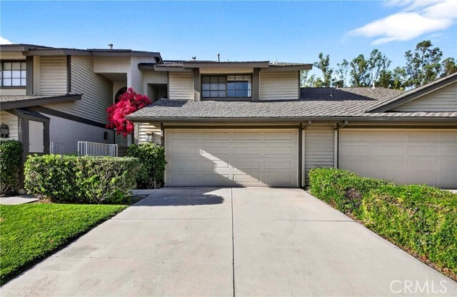 Building Photo - 2351 Applewood Cir