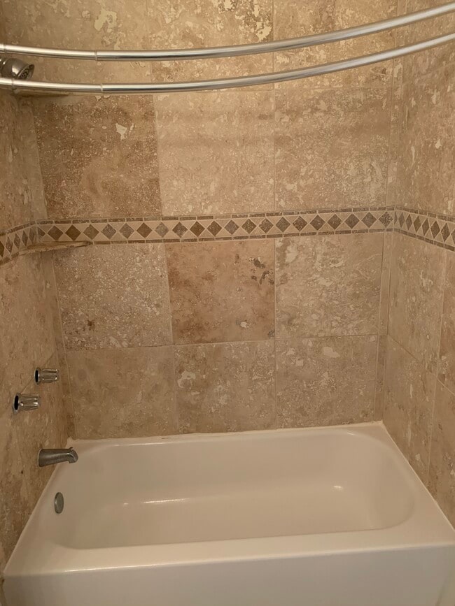 Remodeled bath - 219 Esperanza Ave Unit 1