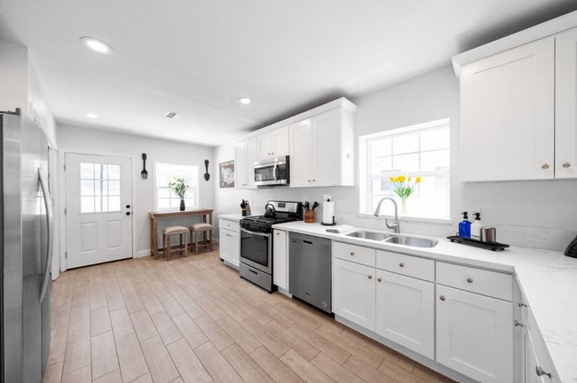 Photo - 4157 Edgewood Pl