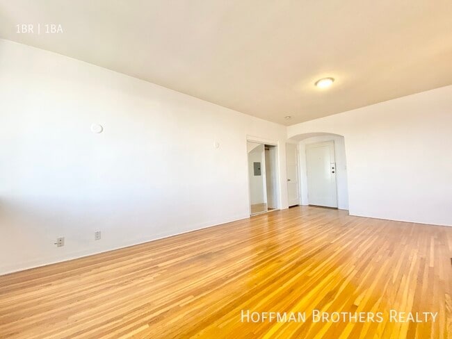Photo - 706 N Curson Ave Condo Unit 1