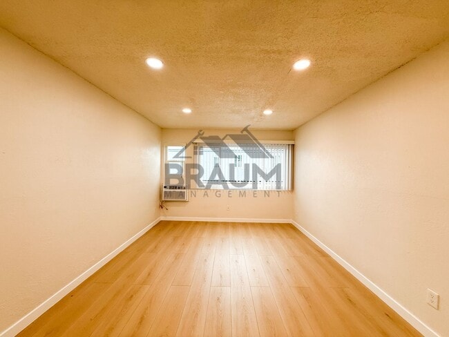 Photo - 4636 Laurel Canyon Blvd Unit 13