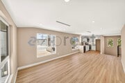 Photo - 225 N Burlington Ave