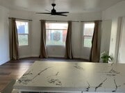 Photo - 1227 E 7th St