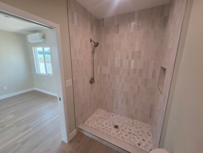 Photo - Brand new 400 SF ADU with laundry