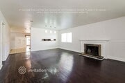 Photo - 1752 Willowbrook Ln House