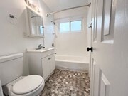 Photo - 1 Bed 1 Bath Pacific Beach Apartments Unit 2244 1/2