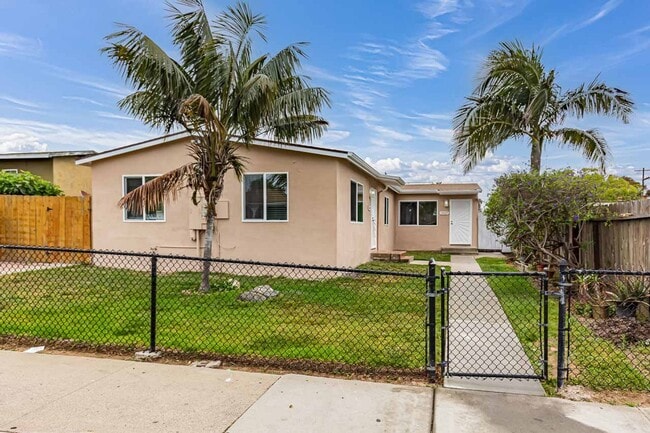 *** OCEANSIDE OASIS 2/1 WITH GARAGE, NEWLY... - *** OCEANSIDE OASIS 2/1 WITH GARAGE, NEWLY... Apartment Unit 1407 Bush St.