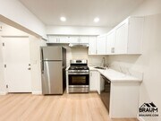 Photo - 15634 Leadwell St Unit 14