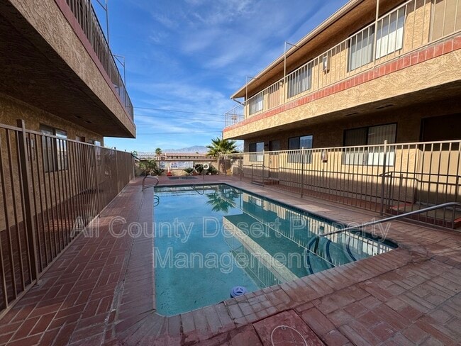 Building Photo - 13079 Eliseo Rd Unit 4