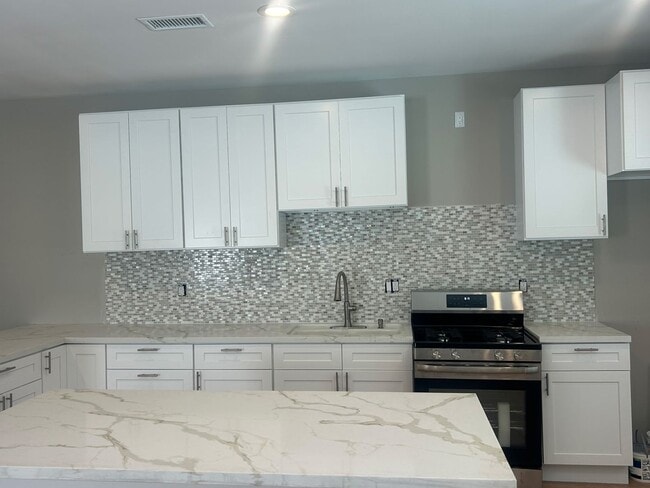 Photo - 1107 Ojai Rd Unit B