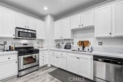 Photo - 28072 Catherine Dr