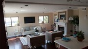 Photo - 910 17th St Townhome