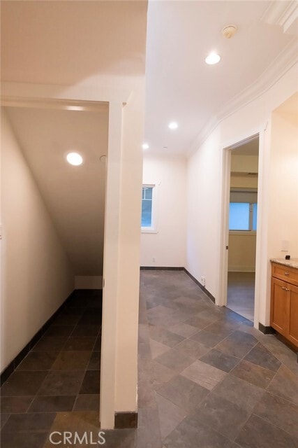 Photo - 2013 Vanderbilt Ln