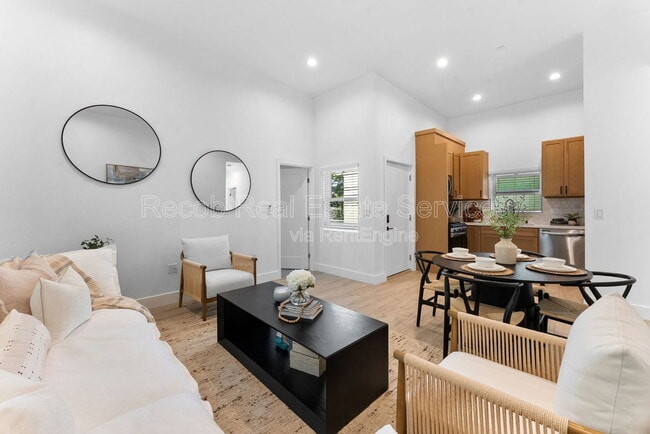 Photo - 6730 Mohawk St Unit 5