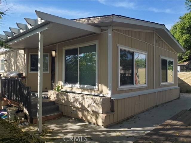 Photo - 32531 Crescent Ave