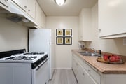 Photo - 530 N Wilson Ave Apartment Unit 8