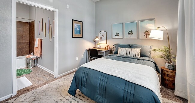 Photo - Iconic on Alvarado - Lease by the Bed
