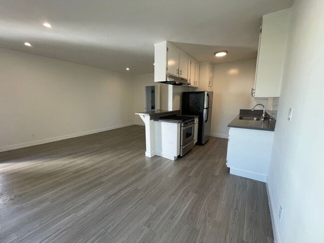 Photo - 5307 Sepulveda Blvd Unit 311