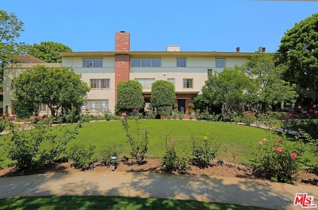 Building Photo - 11901 W Sunset Blvd Unit 112 Rental