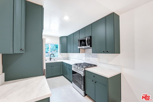 Photo - 16185 Sunset Blvd Unit 9