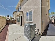 Photo - 35870 Crickhowell Ave