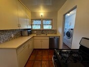 Kitchen - 2343 Earl St Unit 2343 Earl