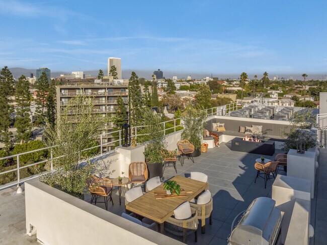 Photo - The Spaulding