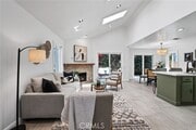 Photo - 715 Oceanhill Dr House