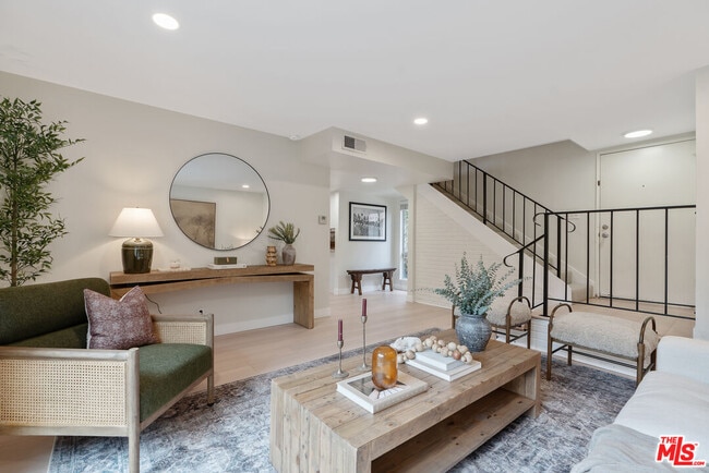 Photo - 4032 Yankee Dr