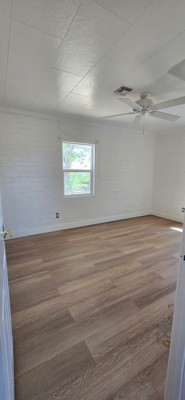 Photo - 21621 Pine Ridge Ave