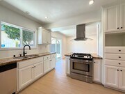 Photo - 2630 S Longwood Ave Apartment Unit 2628