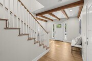 Photo - Stunning, Modern and Immaculate 3/BR 2.5/B... Apartment