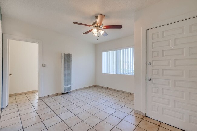 Photo - 2431 S Ridgeley Dr Unit 10