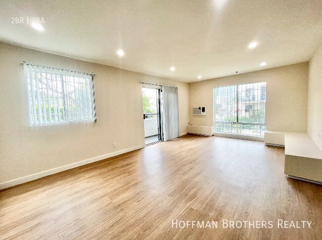 Photo - 860 S Ardmore Ave Unit 208