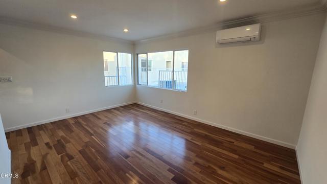 Photo - 1483 N Altadena Dr