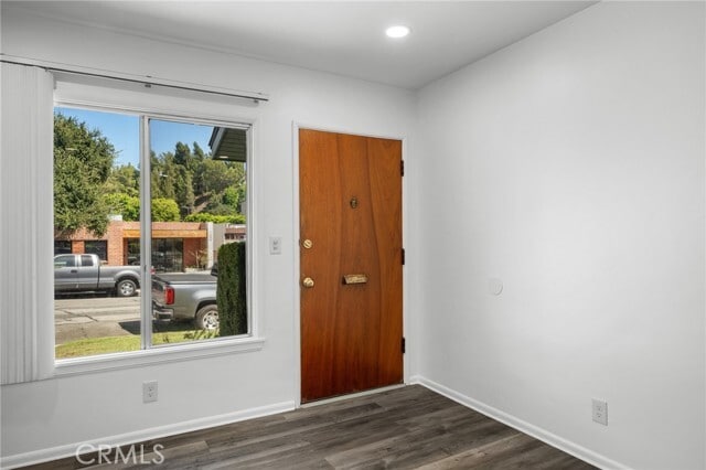 Photo - 2025 Broadview Dr